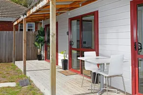 Hollyford Cottage - Image 4