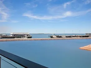A Marina Vista - Image 1