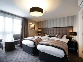 The Angel Hotel - Image 2