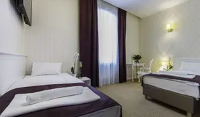 Hotel Court Park - Image 3