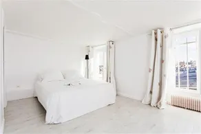 Champs Elysees Area Private Apartment - Image 3