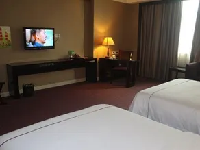 Huifeng Hotel - Image 2