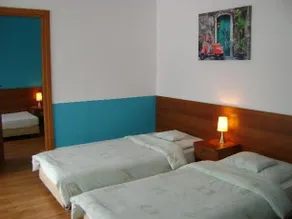 Bed & Breakfast Green Roof - Image 3