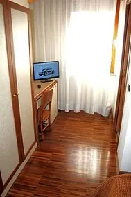 Albergo Ristorante Al Lago - Image 3