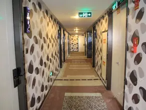 Yiwu Friendly Holiday Hotel - Image 4