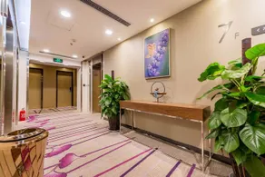 Lavande Hotel Shenyang Railway Station Zhongshan Plaza - Image 2