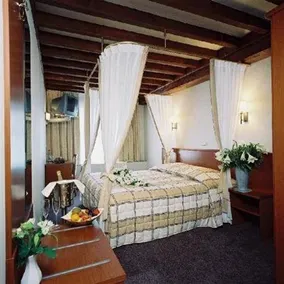 Hotel Driekoningen - Image 3
