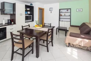 Holiday Home Jela - Image 2