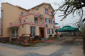 Qingdao Home Holiday Hotel - Image 2