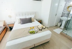 La Maltese Oia Luxury Suites - Image 5
