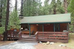 RedAwning Cabin 73 Walk-A-Bout - Image 2