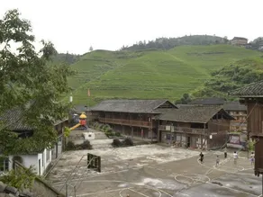 Longsheng Qijiantang Chinese Inn - Image 5