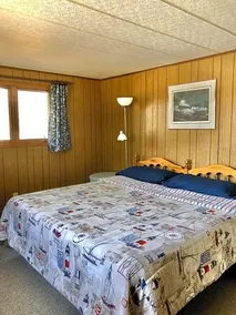 Peterson's Cottages - Image 4
