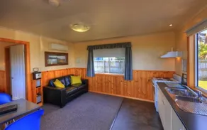 Stanley Cabin & Tourist Park - Image 2