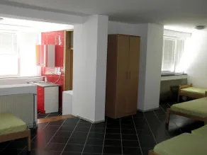 Little 15 Suites - Image 2