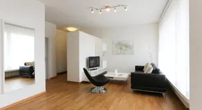 Serviced Apartments Haus 2 - Image 2