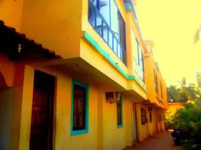 Reliance Holiday Homes - Image 1