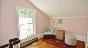 Greenport Captain's House - Image 4