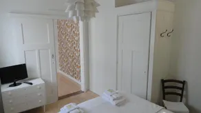 Bickersbed Guestrooms - Image 5