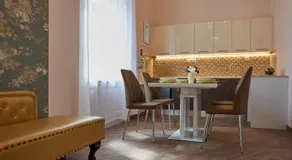 Falk Miksa Apartment - Image 5