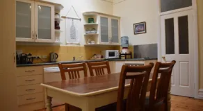 Cabernet Cottage - Image 4