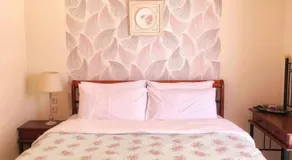 Lovely Apartments - Image 5