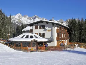 Hotel Pensione Dolomiti - Image 2