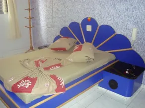 Chateaux Hotel - Image 3