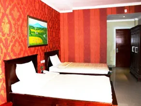 Albis Hotel - Image 5
