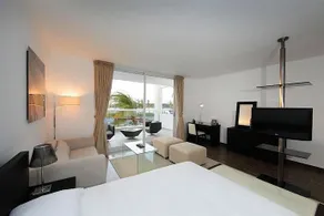 Playa Blanca Town Center Suite - Image 2