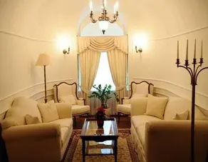 Hertelendy Kastely Hotel - Image 3