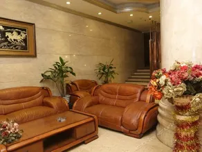 YINXING HOTEL - Image 5