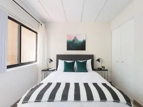 Incredible 2BR in Brighton by Sonder - Image 2