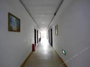 Xinxin Business Hotel - Image 3