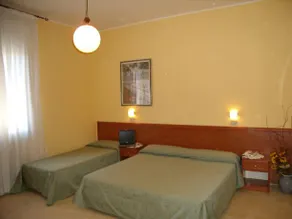 Hotel Giardini - Image 4