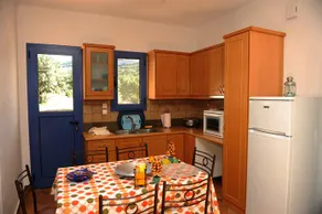 Iro Country Houses - Image 4