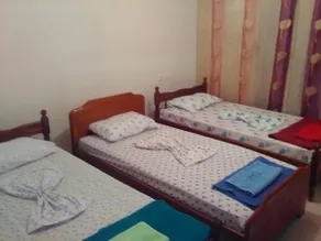 Kenos Hostel - Image 4