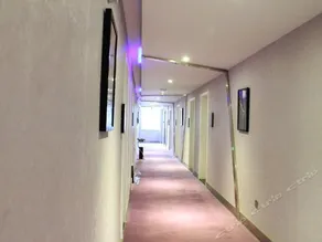 Love Theme Hotel - Image 3