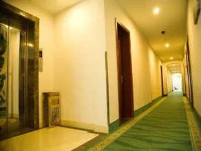 Greentree Inn Shanghai Pudong Airport Chuansha Express Hotel - Image 3