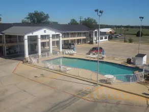 Knights Inn Mineral Wells - Image 2