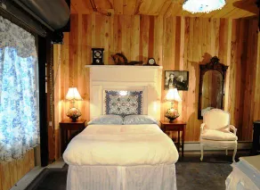 Private Hotel + Pure Food, Ithaca - Image 4