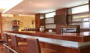 Winter Suites - Image 2