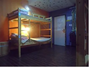 Beijing Dreams Travel Hostel - Image 4