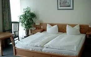 Podewall Waldhotel - Image 2