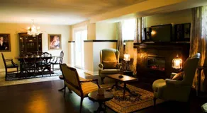 Panache Bed and Breakfast - Image 3