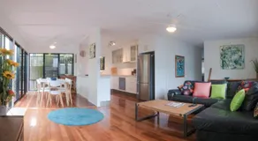 Bryce Street 30 - Ultimate Beach Shack - Image 3