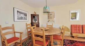 1 Barnes Meadow - Image 4