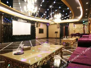 Xinnong Court Hotel - Image 4