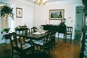 Country Charm Historic Farmhouse - Image 2