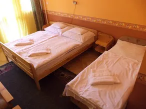 Touring Hotel Es Etterem - Image 4